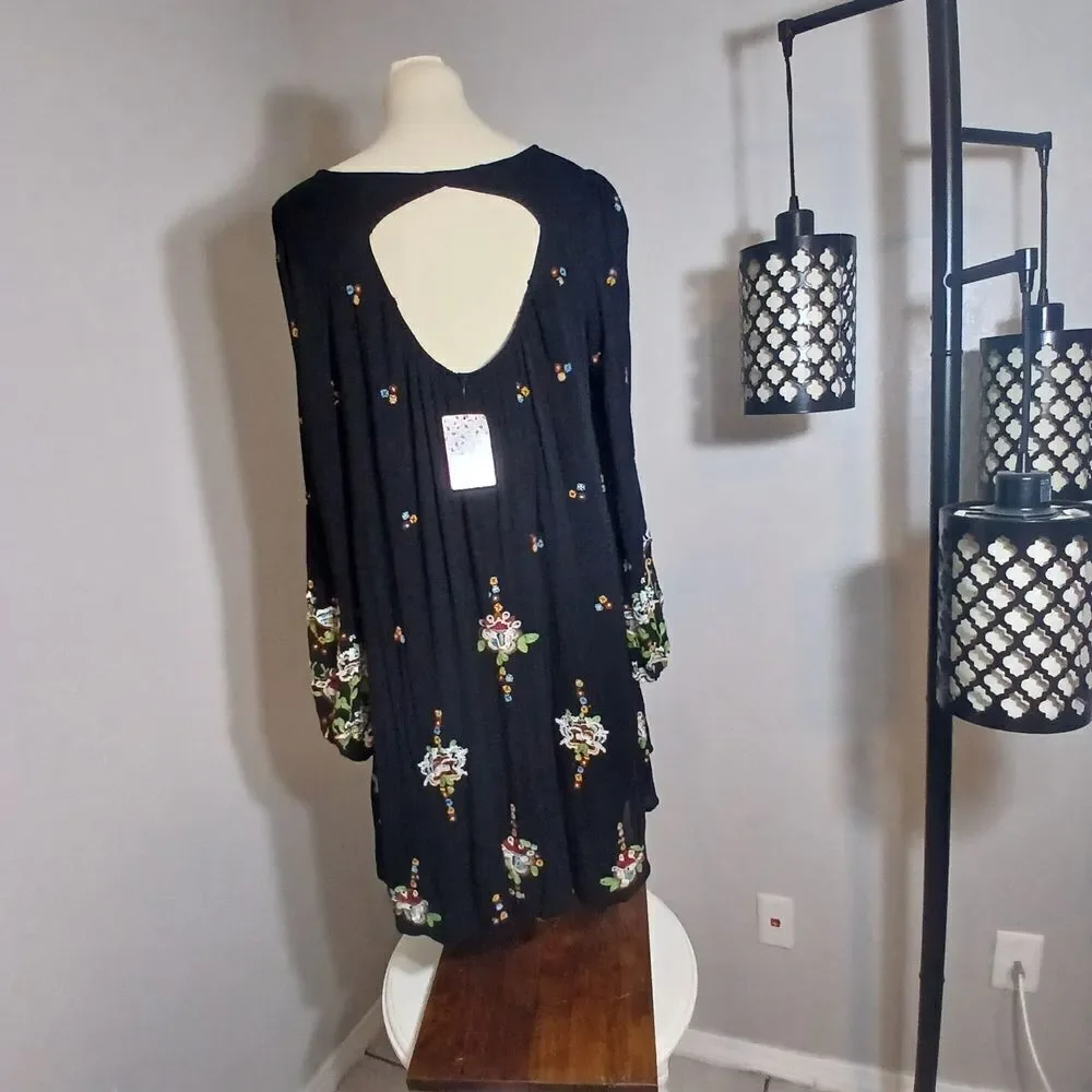 Free People this elegant